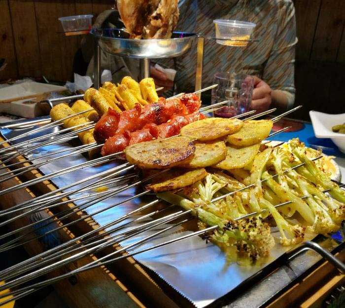 柯坪音乐烧烤吧
